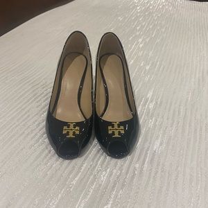 Tory Burch Black Shoes Size 6